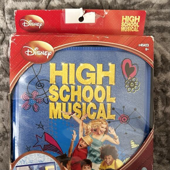 Disney High School Musical Nail Fashion Fun Binder Vinyl Case Nail Polish - Picture 9 of 10